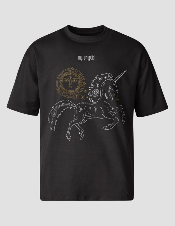 Oversize футболка “Mystic Unicorn” чорного кольору